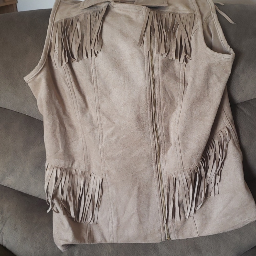 Suede vest